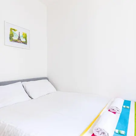 Guestready - A Lovely In Batignolles * باريس